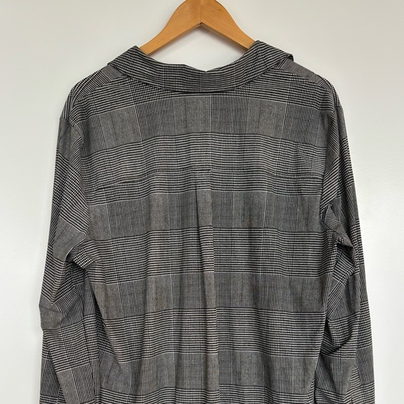 TRIBAL 24” PTP Long Checkered Shirt, Grey, Black and White, Size XL. - Picture 6 of 12